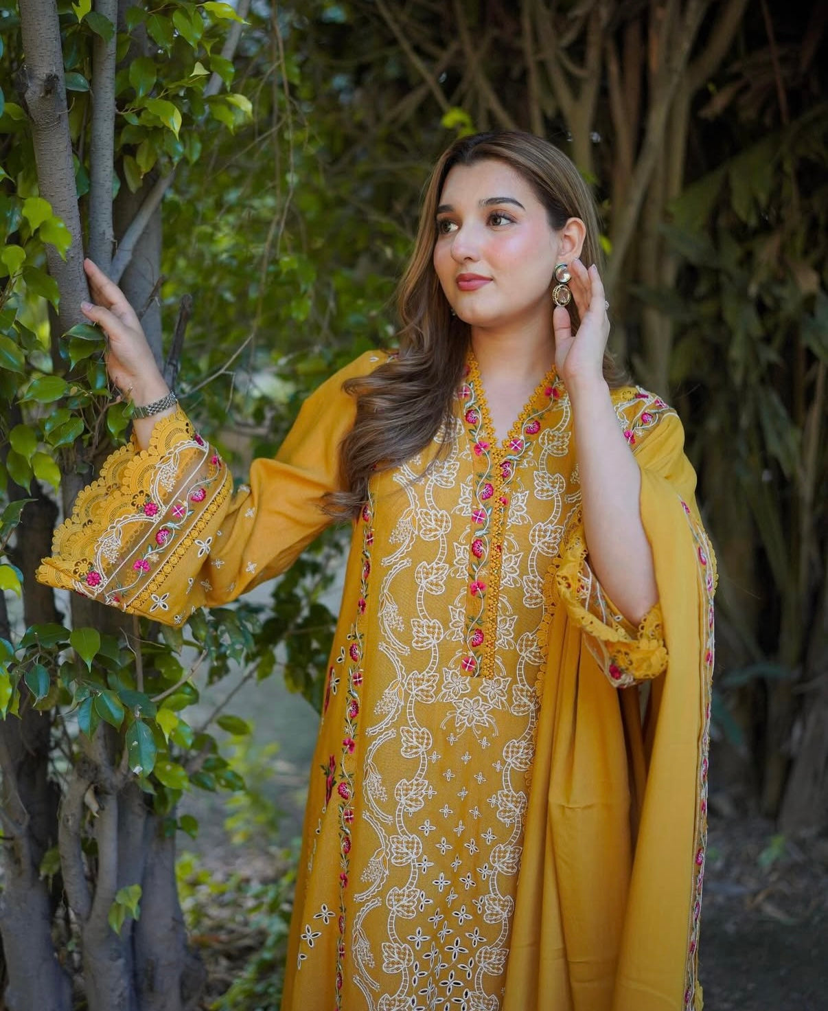ANEELAS | UNSTITCHED LAWN 3PC