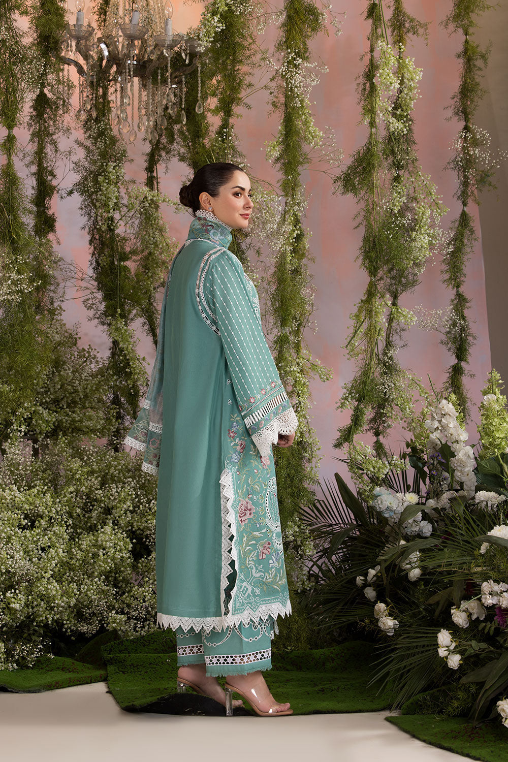 SOBIA NAZIR | LUXURY LAWN 2025 UNSTITCHED