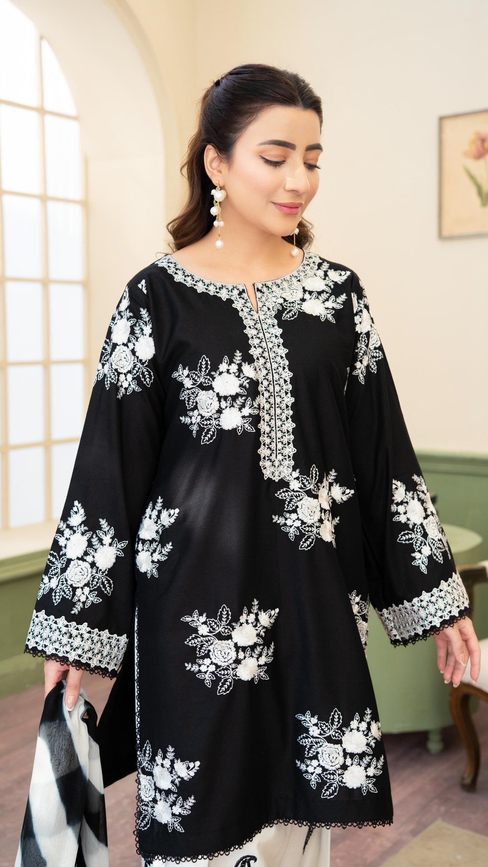 ZARA SHAHJAHAN  | MONOCHROME | UNSTITCHED LAWN 3PC