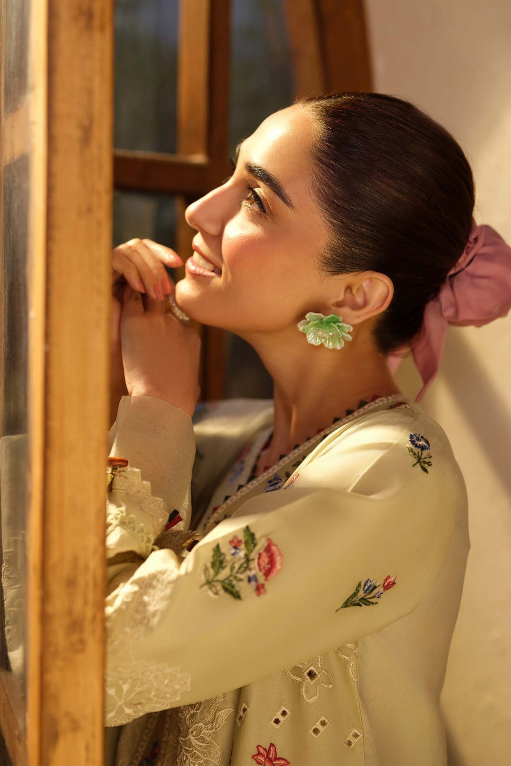 MARYAM HUSSAIN-3PC LAWN EMBROIDERED SHIRT WITH KHAADI NET EMBROIDERED DUPATTA AND TROUSER-WM -4634