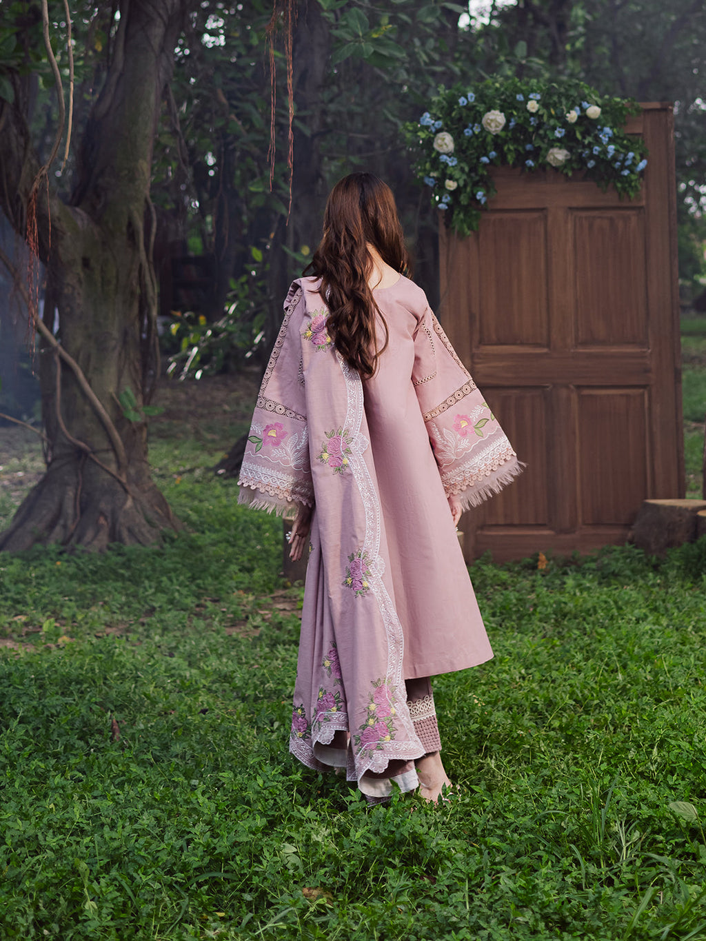 PARISHAY | UNSTITCHED LAWN 3PC
