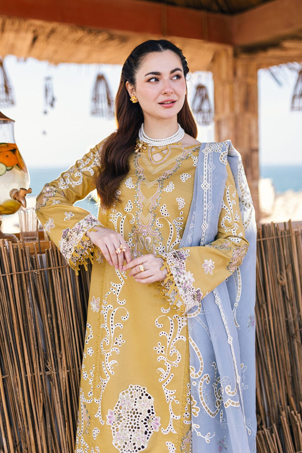 Qalamkar Mastred Embroidered Lawn 3pc with Embroidered Slub Net dupatta