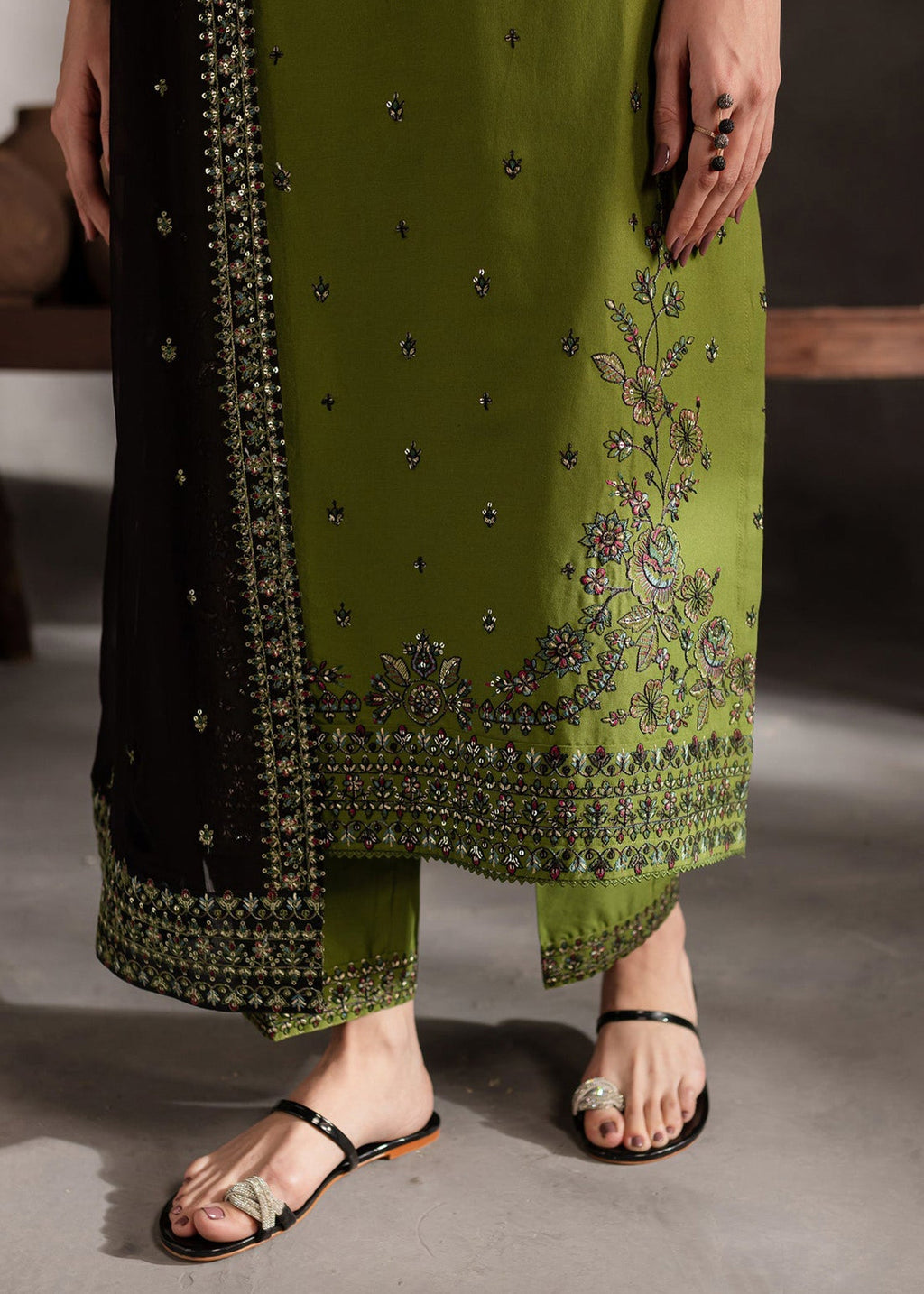 EZZAH | UNSTITCHED LUXURY LAWN 3PC