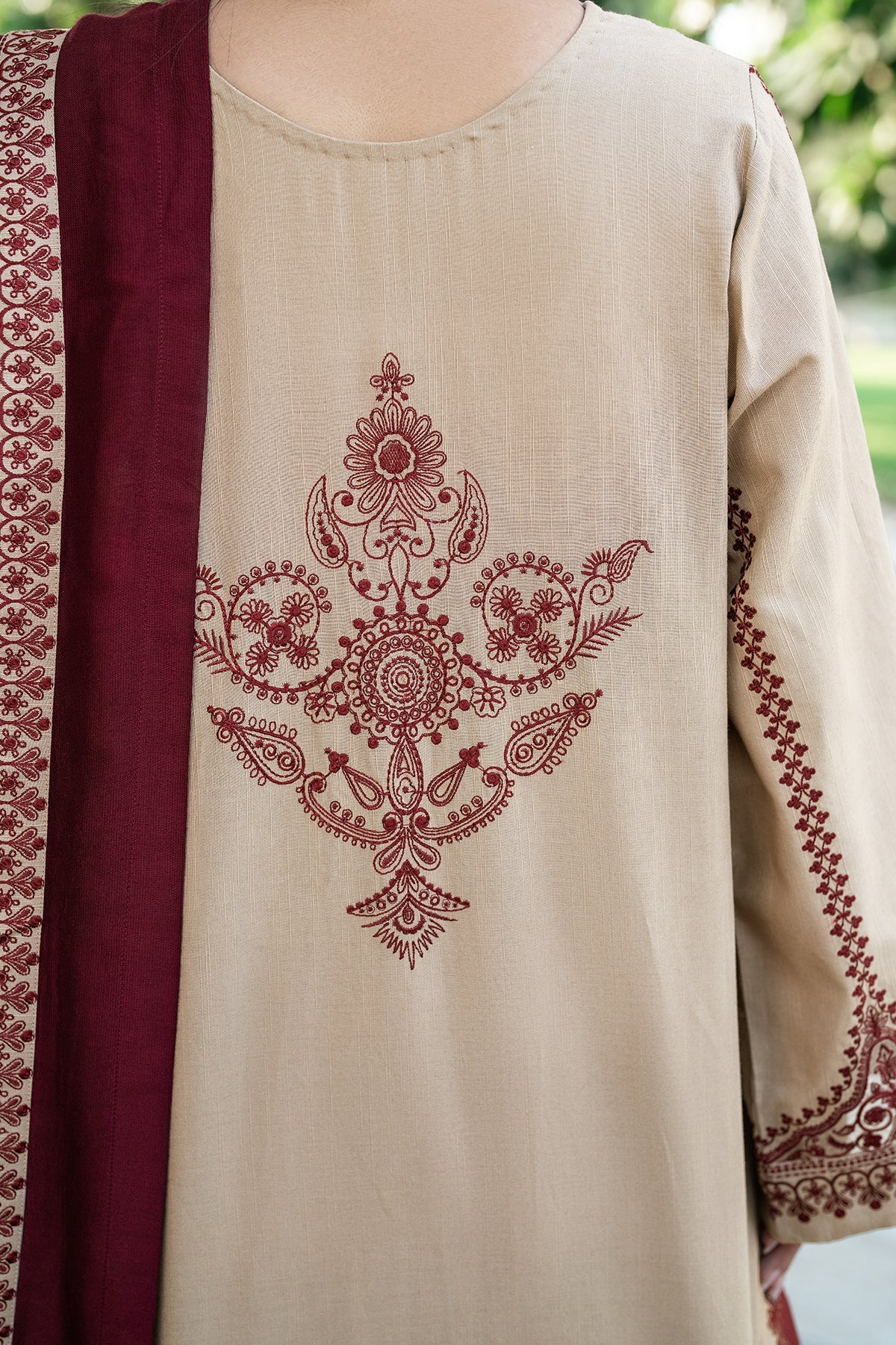 BAROQUE | UNSTITCHED LAWN 3PC