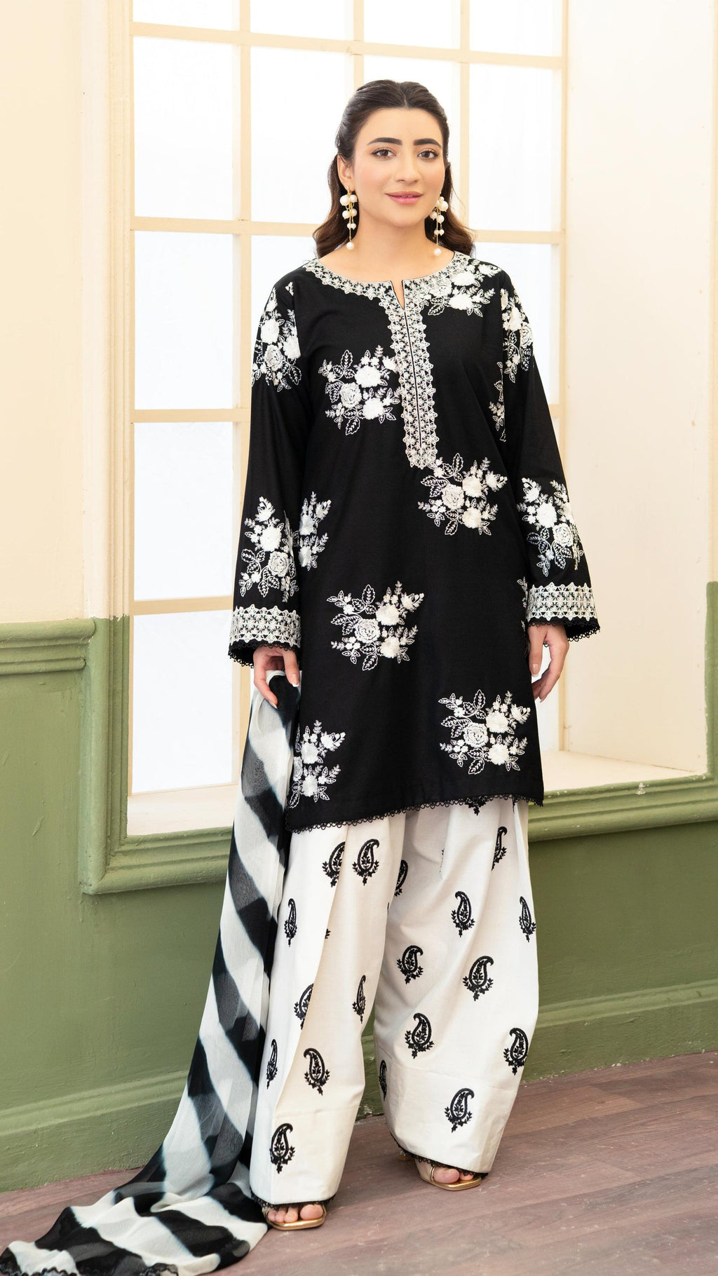 ZARA SHAHJAHAN  | MONOCHROME | UNSTITCHED LAWN 3PC