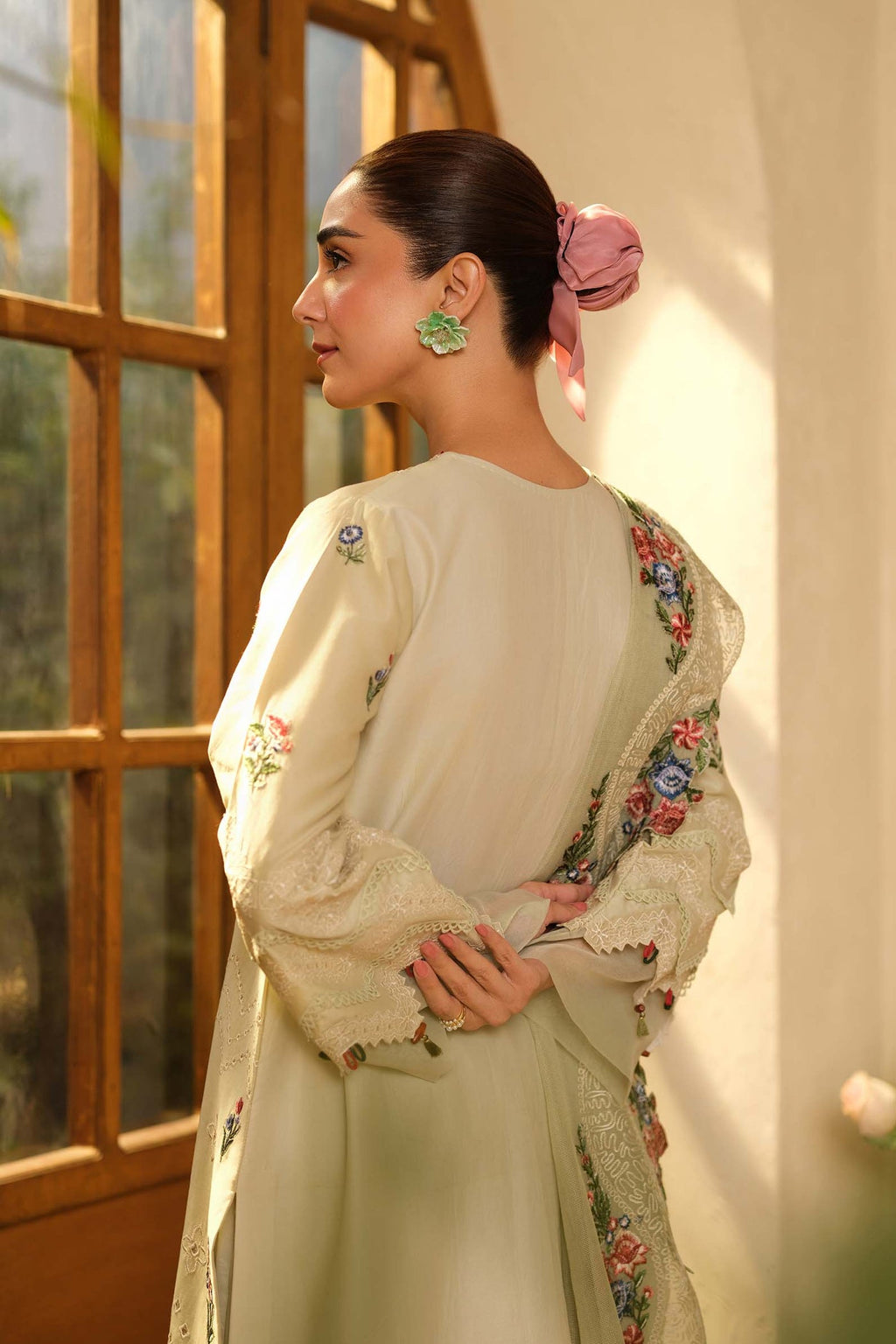 MARYAM HUSSAIN-3PC LAWN EMBROIDERED SHIRT WITH KHAADI NET EMBROIDERED DUPATTA AND TROUSER-WM -4634