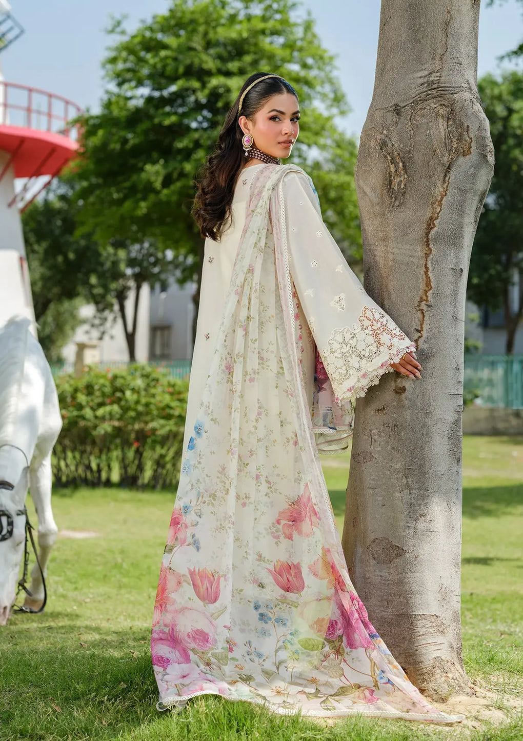 ELAF | WHITE EMPRESS | UNSTITCHED LAWN 3PC