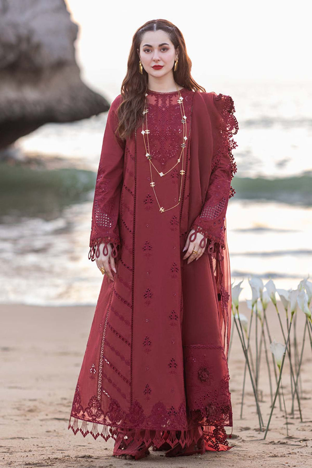 QALAMKAR | LAWN CHIKANKARI EMBROIDERED UNSTITCHED 3PC