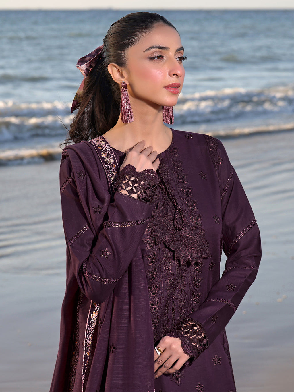 Asim Jofa - 3PC Luxury Lawn Embroidered